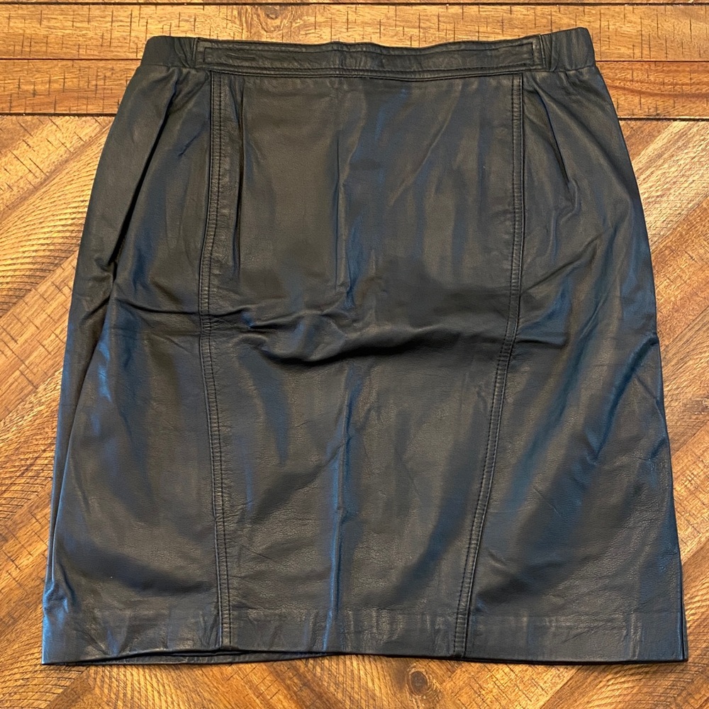Vintage Brandon Thomas Black Leather Pencil Skirt Sz 10